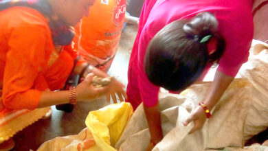 Photo of बाँदर पीडित कृषकलाई अदुवा र बेसारको विउ