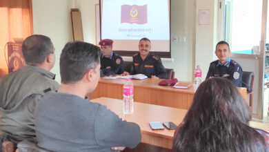 Photo of ड्युटी गर्न आएका हौं, लोभ र दबाबमा पर्दैनौं : प्रहरी प्रमुख रेग्मी