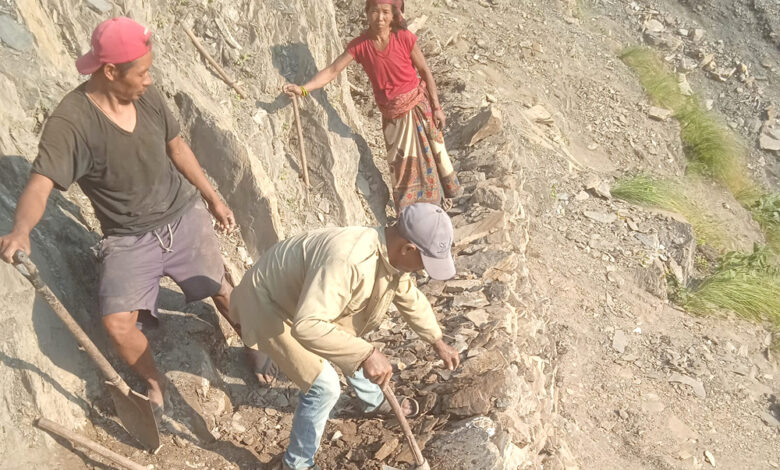 Photo of गोरेटो बाटोको मर्मत सुधार