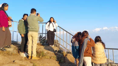 Photo of हिमालसंग तस्विर