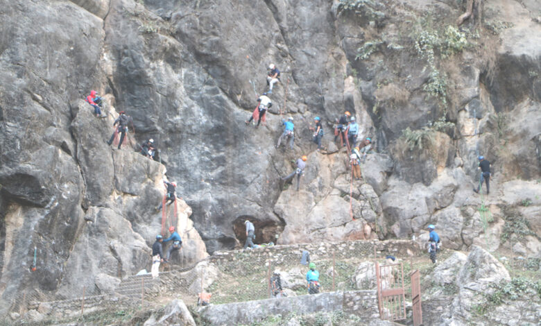Photo of चट्टान आरोहण