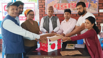 Photo of देवघाटको वृद्धाश्रममा फलफूल वितरण
