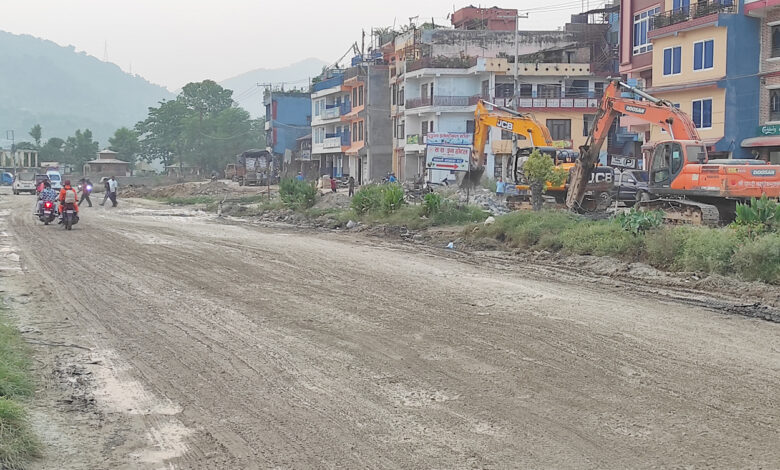 Photo of दमौलीमा सडक विस्तार सुरु