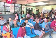 Photo of सीमित पूर्वाधार र जनशक्तिका बीच सेवा दिंदै दमौली अस्पताल