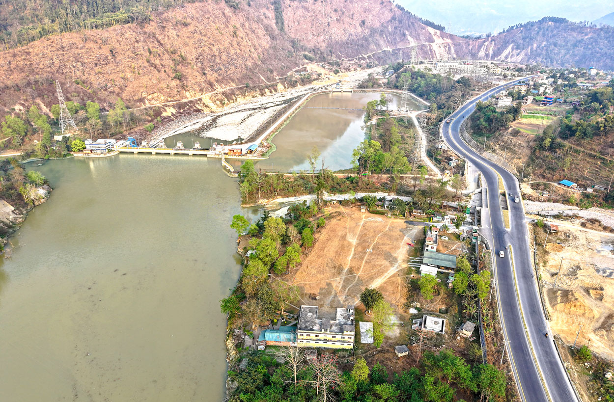 Photo of डोना हिमतालको जोखिम : मर्स्याङ्दी तटीय क्षेत्रसम्म बढ्दो चिन्ता, मनाङदेखि तनहुँसम्म असर