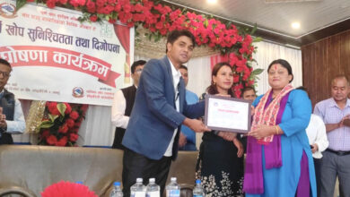 Photo of पूर्ण खोप घोषणापश्चात् स्वास्थ्यकर्मी सम्मानित