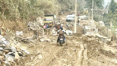 Photo of डुम्रे–बेसीसहर मोटर मार्ग : ५४ वर्षसम्म पनि सडक स्तरोन्नति हुन नसक्दा यात्रु कष्टपूर्ण यात्रा गर्न बाध्य