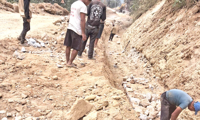 Photo of चर्चामा आउने तर कामले गति नलिने