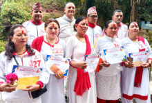 Photo of ४५ वर्षमाथिका महिलाहरु बीच मिनी म्याराथन, भादगाउँकी भगवती प्रथम