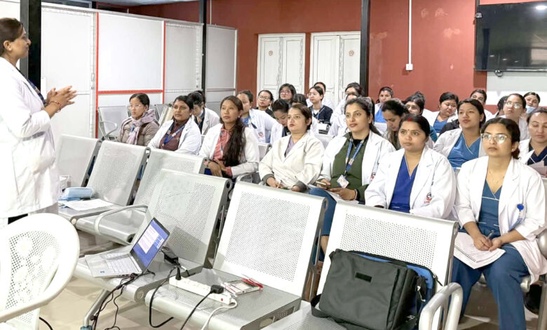 Photo of नर्स तथा पारामेडिक्सहरुलाई सचेतनामुलक कार्यक्रम