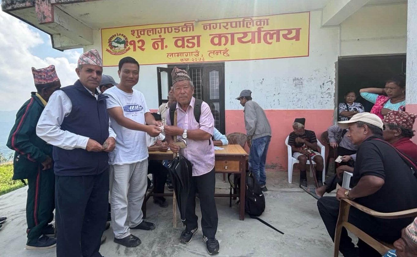 Photo of हलगोरु पाल्ने किसानलाई शुक्लागण्डकी नगरपालिकाद्वारा अनुदान वितरण सुरु