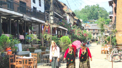 Photo of साँस्कृतिक भेषभूषामा पर्यटक