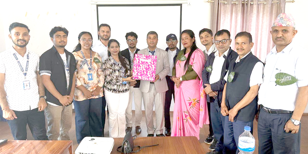 Photo of भानुमा स्वास्थ्य प्रणाली अध्ययनको प्रतिवेदन प्रस्तुत, पाँचवर्षीय फोहर व्यवस्थापन योजना हस्तान्तरण 
