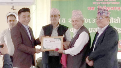 Photo of भू तथा जलाधार व्यवस्थापन कार्यालय तनहुँ उत्कृष्ट वित्तीय प्रगगि हासिल गरेबापत सम्मानित