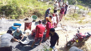 Photo of खानेपानीका लागि उपभोक्ताको श्रमदान